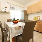 Bura Holiday home Bozava